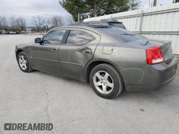✅ 2010 Dodge Charger SXT • VIN: 2B3CA3CV4AH125536 • Лот: 82981044. Размещён на Copart с пробегом 120 062 миль миль. Получите бесплатный доступ к архиву аукционных продаж из США и посмотрите подробный отчёт об истории автомобиля на DreamBid. Изображение 2.