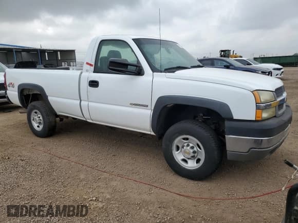 ✅ 2004 Chevrolet Silverado 2500HD Work Truck • VIN: 1GCHK24U54E290976 • Лот: 70123835. Опубликован ранее на Copart с пробегом 166 880 миль. Бесплатный доступ к архиву аукционных продаж из США и подробный отчёт об истории автомобиля на DreamBid. Изображение 4.