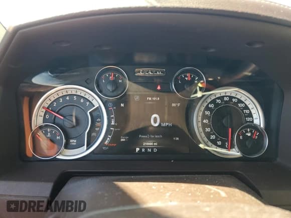 ✅ 2017 Ram 1500 Laramie • VIN: 1C6RR7NT3HS593305 • Lot: 71989195. Listed on Copart with 210,000 mi. Free auction sales archive from the USA and detailed vehicle history report at DreamBid. Image 9.