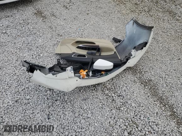 ✅ 2018 Acura TLX Technology • VIN: 19UUB3F51JA004233 • Lot: 91606915. Listed on Copart with 88,637 mi. Free auction sales archive from the USA and detailed vehicle history report at DreamBid. Image 12.