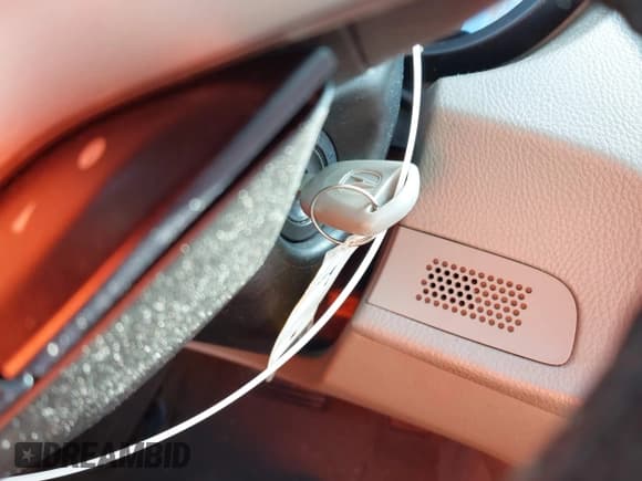 ✅ 2008 Acura RDX Technology • VIN: 5J8TB18598A006139 • Lot: 43813540. Listed on IAAI with 203,025 mi. Free auction sales archive from the USA and detailed vehicle history report at DreamBid. Image 11.