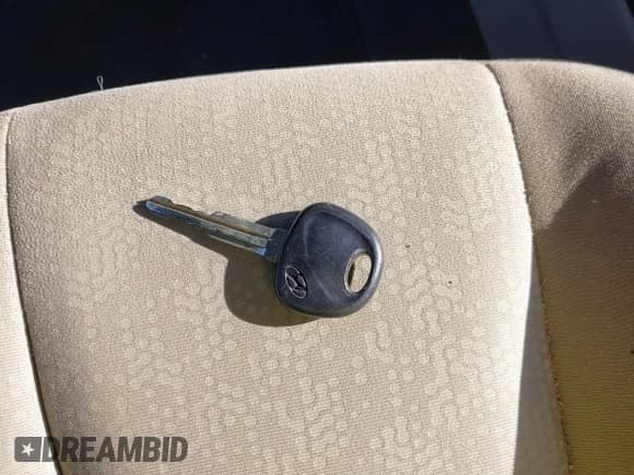 ✅ 2010 Hyundai Elantra GLS • VIN: KMHDU4ADXAU833129 • Лот: 43538999. Опубликован ранее на IAAI с пробегом 82 583 миль. Бесплатный доступ к архиву аукционных продаж из США и подробный отчёт об истории автомобиля на DreamBid. Изображение 11.