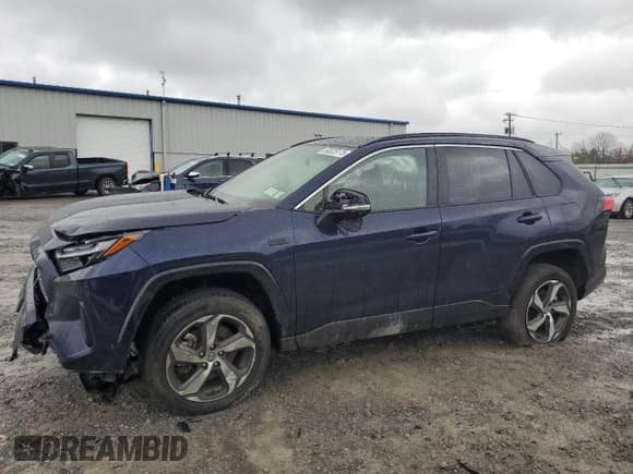 ✅ 2024 Toyota RAV4 SE • VIN: JTMAB3FV0RD179097 • Lot: 90325175. Listed on Copart with Not provided. Free auction sales archive from the USA and detailed vehicle history report at DreamBid. Image 1.
