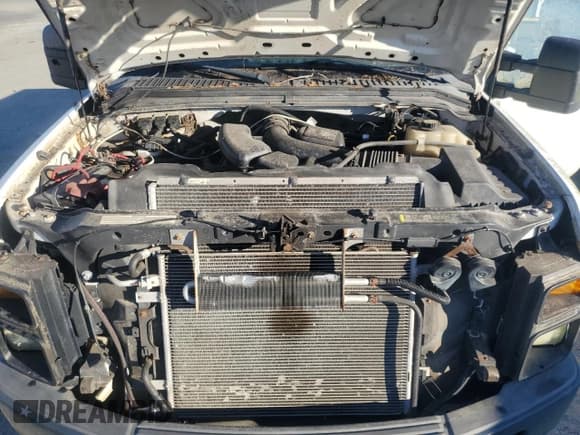 ✅ 2008 Ford F-350 XL • VIN: 1FTWX31528EE31715 • Лот: 81726134. Опубликован ранее на Copart с пробегом 127 362 миль. Бесплатный доступ к архиву аукционных продаж из США и подробный отчёт об истории автомобиля на DreamBid. Изображение 11.