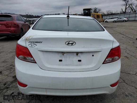 ✅ 2016 Hyundai Accent SE • VIN: KMHCT4AE3GU145988 • Lot: 57400044. Wystawiony na Copart z przebiegiem Nie podano. Bezpłatny archiwum sprzedaży aukcyjnych z USA i szczegółowy raport historii pojazdu na DreamBid. Zdjęcie 6.