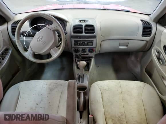 2004 Hyundai Accent GL z VIN KMHCG45C94U538368, wystawiony jako Copart lot #42444565 z przebiegiem 163 028 mil mil oraz Szkoda całkowita • Salvage title. Historia ofert i sprzedaży dostępna na DreamBid. Obrazek 8.