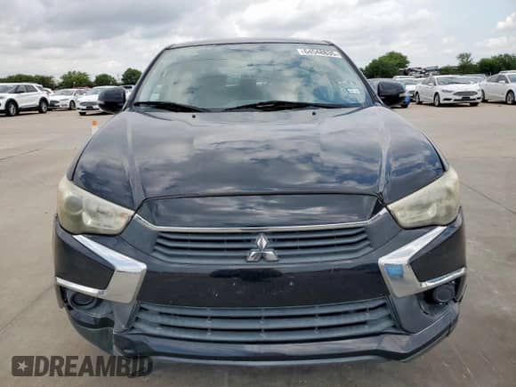 2016 Mitsubishi Outlander SE z VIN JA4AP3AW1GZ030192, wystawiony jako Copart lot #64548835 z przebiegiem 126 616 mil mil oraz Szkoda całkowita • Salvage title. Historia ofert i sprzedaży dostępna na DreamBid. Obrazek 5.