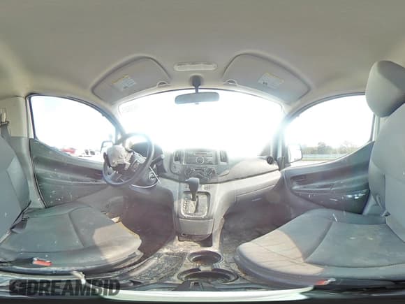 ✅ 2015 Nissan NV200 SV • VIN: 3N6CM0KN6FK693777 • Lot: 71863545. Wystawiony na Copart z przebiegiem 169 673 mil. Bezpłatny archiwum sprzedaży aukcyjnych z USA i szczegółowy raport historii pojazdu na DreamBid. Zdjęcie 16.