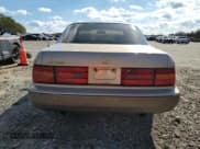✅ 1994 Lexus LS • VIN: JT8UF11E7R0195154 • Лот: 81828264. Опубликован ранее на Copart с пробегом 142 045 миль. Бесплатный доступ к архиву аукционных продаж из США и подробный отчёт об истории автомобиля на DreamBid. Изображение 6.