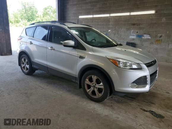 ✅ 2014 Ford Escape SE • VIN: 1FMCU9GX5EUA36691 • Лот: 60871255. Опубликован ранее на Copart с пробегом 157 744 миль. Бесплатный доступ к архиву аукционных продаж из США и подробный отчёт об истории автомобиля на DreamBid. Изображение 4.