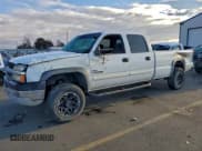 ✅ 2003 Chevrolet Silverado 2500HD LT • VIN: 1GCHK23133F120163 • Lot: 90678135. Wystawiony na Copart z przebiegiem 298 148 mil. Bezpłatny archiwum sprzedaży aukcyjnych z USA i szczegółowy raport historii pojazdu na DreamBid. Zdjęcie 1.