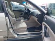 ✅ 2007 Subaru Legacy Outback Limited • VIN: 4S4BP62C777305085 • Lot: 42432794. Listed on IAAI with 124,302 mi. Free auction sales archive from the USA and detailed vehicle history report at DreamBid. Image 5.