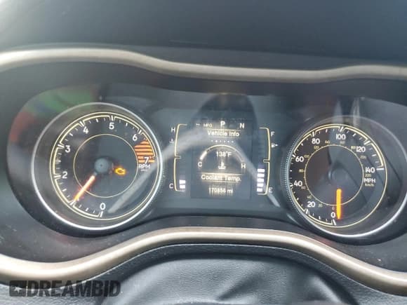 ✅ 2016 Jeep Cherokee 75th Anniversary • VIN: 1C4PJLCB8GW375944 • Lot: 85913715. Wystawiony na Copart z przebiegiem 170 856 mil. Bezpłatny archiwum sprzedaży aukcyjnych z USA i szczegółowy raport historii pojazdu na DreamBid. Zdjęcie 9.