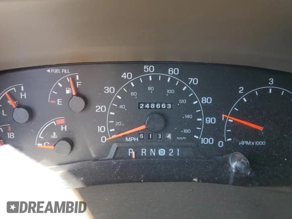 ✅ 2000 Ford Excursion Limited • VIN: 1FMNU43S1YEE15272 • Лот: 70563005. Опубликован ранее на Copart с пробегом 248 663 миль. Бесплатный доступ к архиву аукционных продаж из США и подробный отчёт об истории автомобиля на DreamBid. Изображение 9.
