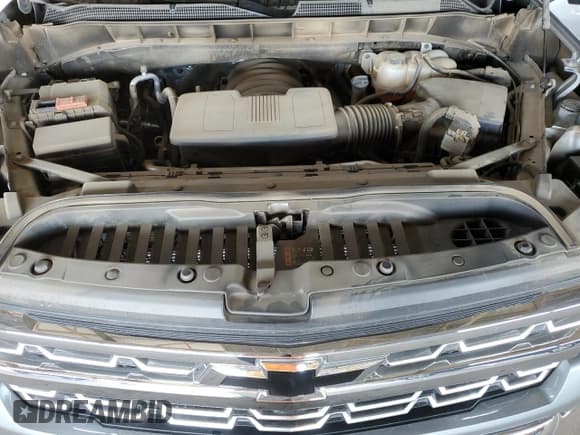 ✅ 2024 Chevrolet Silverado 1500 LTZ • VIN: 2GCPAEED2R1185836 • Lot: 63312445. Wystawiony na Copart z przebiegiem 20 687 mil. Bezpłatny archiwum sprzedaży aukcyjnych z USA i szczegółowy raport historii pojazdu na DreamBid. Zdjęcie 11.