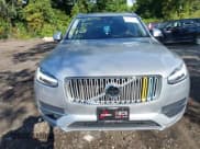 ✅ 2018 Volvo XC90 Inscription • VIN: YV4A22PL4J1386540 • Lot: 43148246. Listed on IAAI with 116,301 mi. Free auction sales archive from the USA and detailed vehicle history report at DreamBid. Image 12.