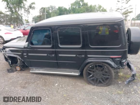 ✅ 2020 Mercedes-Benz G 550 • VIN: WDCYC6BJ2LX338475 • Lot: 42922905. Wystawiony na IAAI z przebiegiem 53 685 mil. Bezpłatny archiwum sprzedaży aukcyjnych z USA i szczegółowy raport historii pojazdu na DreamBid. Zdjęcie 14.