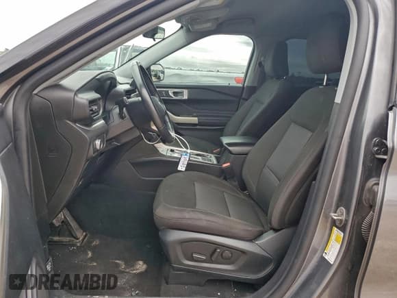 ✅ 2022 Ford Explorer XLT • VIN: 1FMSK7DH7NGB28600 • Lot: 95753695. Wystawiony na Copart z przebiegiem 90 206 mil. Bezpłatny archiwum sprzedaży aukcyjnych z USA i szczegółowy raport historii pojazdu na DreamBid. Zdjęcie 7.