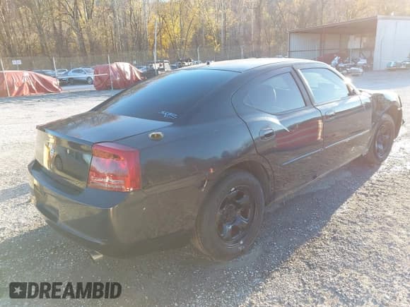 ✅ 2007 Dodge Charger • VIN: 2B3LA43G07H757904 • Лот: 43632698. Опубликован ранее на IAAI с пробегом 201 266 миль. Бесплатный доступ к архиву аукционных продаж из США и подробный отчёт об истории автомобиля на DreamBid. Изображение 4.