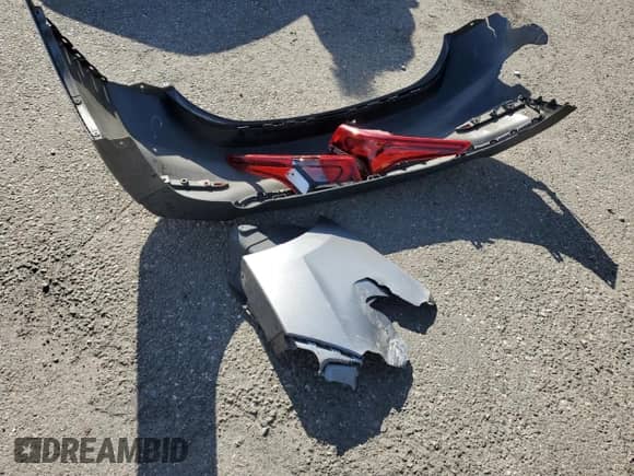 ✅ 2022 Hyundai Accent SE • VIN: 3KPC24A65NE161945 • Лот: 84707195. Опубликован ранее на Copart с пробегом 31 139 миль. Бесплатный доступ к архиву аукционных продаж из США и подробный отчёт об истории автомобиля на DreamBid. Изображение 12.