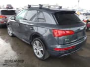 ✅ 2020 Audi Q5 Premium Plus • VIN: WA1BNAFY2L2033999 • Lot: 43717890. Wystawiony na IAAI z przebiegiem 32 960 mil. Bezpłatny archiwum sprzedaży aukcyjnych z USA i szczegółowy raport historii pojazdu na DreamBid. Zdjęcie 3.