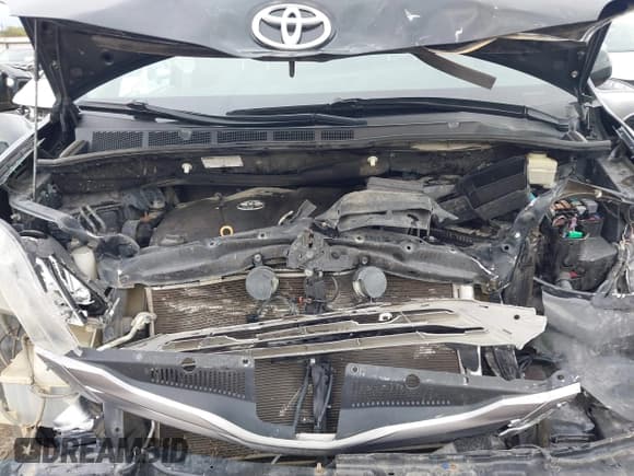 ✅ 2017 Toyota Sienna XLE Premium • VIN: 5TDYZ3DC5HS865165 • Lot: 43582538. Listed on IAAI with 114,475 mi. Free auction sales archive from the USA and detailed vehicle history report at DreamBid. Image 10.