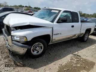 ✅ 2001 Dodge 1500 • VIN: 1B7HC13Z81J274228 • Лот: 69756474. Опубликован ранее на Copart с пробегом 180 603 миль. Бесплатный доступ к архиву аукционных продаж из США и подробный отчёт об истории автомобиля на DreamBid. Изображение 1.