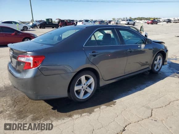 ✅ 2013 Toyota Camry LE • VIN: 4T1BF1FK3DU244015 • Lot: 86290895. Listed on Copart with 117,192 mi. Free auction sales archive from the USA and detailed vehicle history report at DreamBid. Image 3.