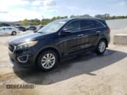 ✅ 2017 Kia Sorento LX • VIN: 5XYPGDA52HG291358 • Лот: 70687625. Опубликован ранее на Copart с пробегом 99 036 миль. Бесплатный доступ к архиву аукционных продаж из США и подробный отчёт об истории автомобиля на DreamBid. Изображение 1.