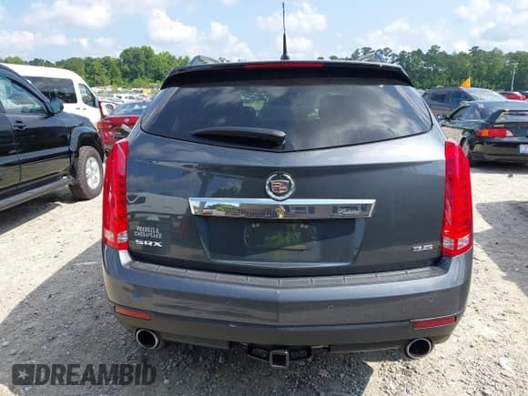 ✅ 2012 Cadillac SRX Luxury Collection • VIN: 3GYFNAE35CS641592 • Lot: 42382400. Wystawiony na IAAI z przebiegiem 150 559 mil. Bezpłatny archiwum sprzedaży aukcyjnych z USA i szczegółowy raport historii pojazdu na DreamBid. Zdjęcie 16.