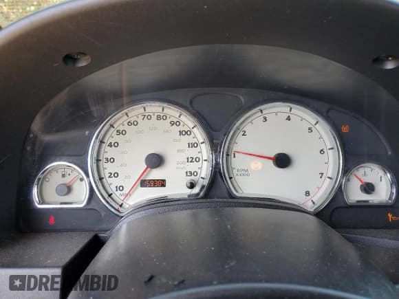 ✅ 2005 Saturn VUE • VIN: 5GZCZ53475S822464 • Lot: 52644605. Wystawiony na Copart z przebiegiem 159 384 mil. Bezpłatny archiwum sprzedaży aukcyjnych z USA i szczegółowy raport historii pojazdu na DreamBid. Zdjęcie 9.