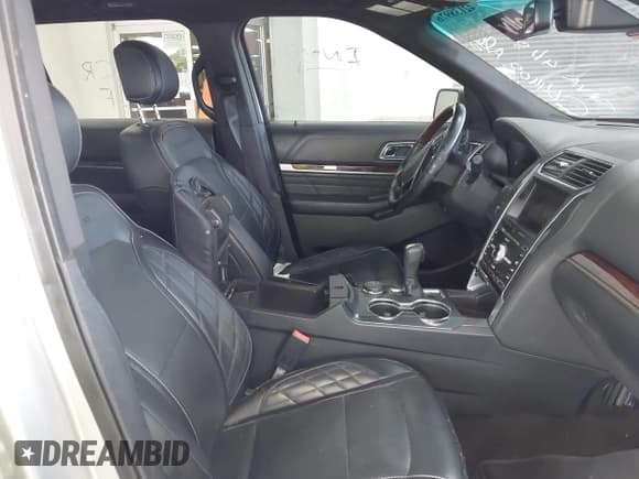 ✅ 2016 Ford Explorer Platinum • VIN: 1FM5K8HT9GGC64408 • Lot: 42138976. Listed on IAAI with 143,540 mi. Free auction sales archive from the USA and detailed vehicle history report at DreamBid. Image 5.