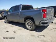 ✅ 2022 Chevrolet Silverado 1500 Custom • VIN: 3GCPYBEK8NG155380 • Lot: 48156445. Wystawiony na Copart z przebiegiem 90 096 mil. Bezpłatny archiwum sprzedaży aukcyjnych z USA i szczegółowy raport historii pojazdu na DreamBid. Zdjęcie 2.