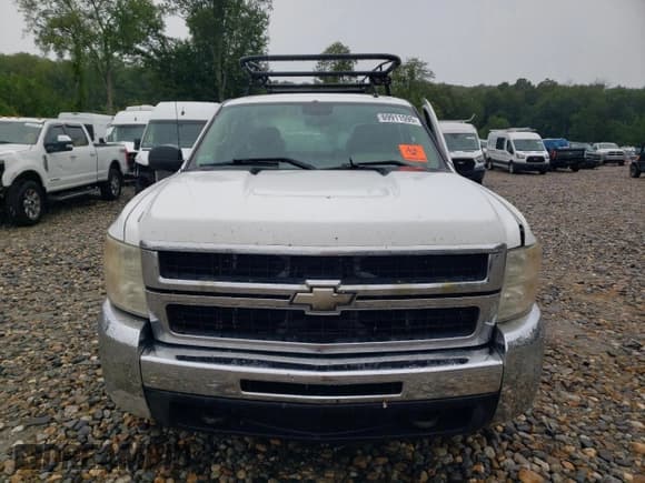 ✅ 2009 Chevrolet Silverado 2500HD Work Truck • VIN: 1GCHC49KX9E109927 • Лот: 69911595. Опубликован ранее на Copart с пробегом 232 092 миль. Бесплатный доступ к архиву аукционных продаж из США и подробный отчёт об истории автомобиля на DreamBid. Изображение 5.