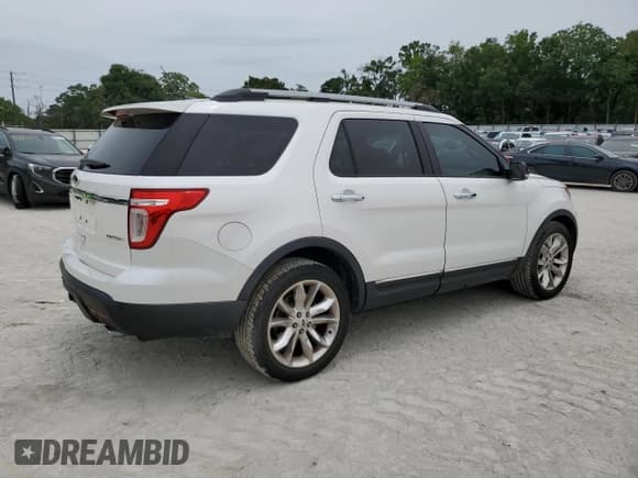 ✅ 2013 Ford Explorer XLT • VIN: 1FM5K7D8XDGC67955 • Lot: 58914525. Wystawiony na Copart z przebiegiem 105 485 mil. Bezpłatny archiwum sprzedaży aukcyjnych z USA i szczegółowy raport historii pojazdu na DreamBid. Zdjęcie 3.