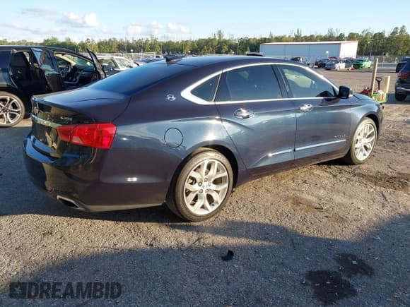 ✅ 2019 Chevrolet Impala Premier • VIN: 2G1105S31K9104202 • Лот: 43801012. Опубликован ранее на IAAI с пробегом 102 806 миль. Бесплатный доступ к архиву аукционных продаж из США и подробный отчёт об истории автомобиля на DreamBid. Изображение 4.