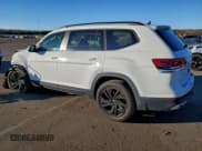 ✅ 2023 Volkswagen Atlas SE • VIN: 1V2KR2CA5PC532382 • Lot: 92642075. Wystawiony na Copart z przebiegiem 27 313 mil. Bezpłatny archiwum sprzedaży aukcyjnych z USA i szczegółowy raport historii pojazdu na DreamBid. Zdjęcie 2.