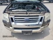 ✅ 2006 Ford Explorer Eddie Bauer • VIN: 1FMEU64EX6UB16337 • Лот: 57350035. Опубликован ранее на Copart с пробегом 111 736 миль. Бесплатный доступ к архиву аукционных продаж из США и подробный отчёт об истории автомобиля на DreamBid. Изображение 12.