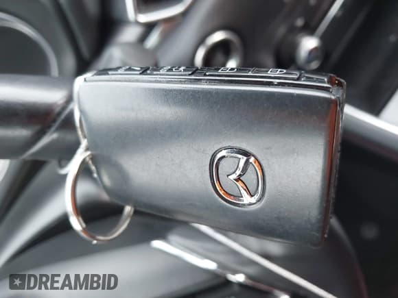 ✅ 2023 Mazda CX-5 S Carbon Edition • VIN: JM3KFBCM2P0212062 • Lot: 40853928. Wystawiony na IAAI z przebiegiem 25 463 mil. Bezpłatny archiwum sprzedaży aukcyjnych z USA i szczegółowy raport historii pojazdu na DreamBid. Zdjęcie 11.