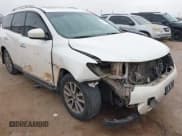 ✅ 2014 Nissan Pathfinder Platinum • VIN: 5N1AR2MN3EC727078 • Lot: 42076108. Wystawiony na IAAI z przebiegiem 181 936 mil. Bezpłatny archiwum sprzedaży aukcyjnych z USA i szczegółowy raport historii pojazdu na DreamBid. Zdjęcie 1.