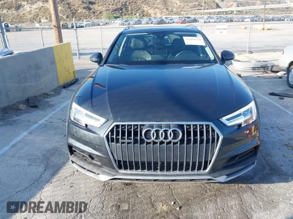 ✅ 2018 Audi A4 allroad Premium Plus • VIN: WA18NAF44JA231266 • Lot: 42464750. Wystawiony na IAAI z przebiegiem 89 992 mil. Bezpłatny archiwum sprzedaży aukcyjnych z USA i szczegółowy raport historii pojazdu na DreamBid. Zdjęcie 12.