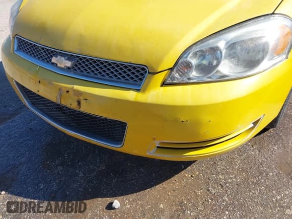 ✅ 2015 Chevrolet Impala LT • VIN: 2G1WB5E37F1131789 • Lot: 43640660. Listed on IAAI with 260,423 mi. Free auction sales archive from the USA and detailed vehicle history report at DreamBid. Image 15.