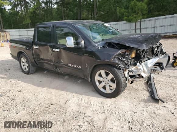 ✅ 2014 Nissan Titan SL • VIN: 1N6BA0ED6EN515433 • Лот: 68946085. Опубликован ранее на Copart с пробегом 144 269 миль. Бесплатный доступ к архиву аукционных продаж из США и подробный отчёт об истории автомобиля на DreamBid. Изображение 4.