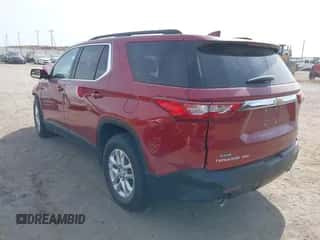 2021 Chevrolet Traverse LT Cloth z VIN 1GNEVGKW6MJ240355, wystawiony jako IAAI lot #43337703 z przebiegiem 38 563 mil mil oraz . Historia ofert i sprzedaży dostępna na DreamBid. Obrazek 3.