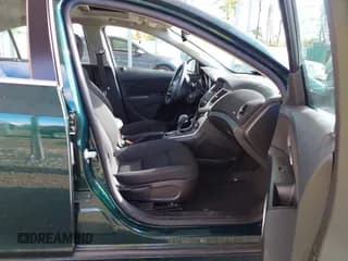 ✅ 2014 Chevrolet Cruze 1LT • VIN: 1G1PC5SB3E7185136 • Lot: 43482848. Listed on IAAI with 34,370 mi. Free auction sales archive from the USA and detailed vehicle history report at DreamBid. Image 5.