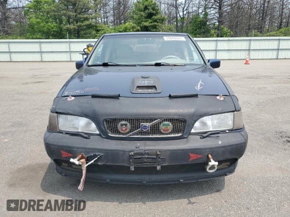 ✅ 2000 Volvo S70 • VIN: YV1LS61J9Y2665894 • Lot: 59840645. Wystawiony na Copart z przebiegiem 150 644 mil. Bezpłatny archiwum sprzedaży aukcyjnych z USA i szczegółowy raport historii pojazdu na DreamBid. Zdjęcie 5.