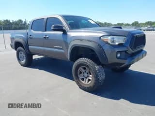 ✅ 2017 Toyota Tacoma SR5 • VIN: 5TFAZ5CNXHX048431 • Lot: 43387409. Wystawiony na IAAI z przebiegiem 179 947 mil. Bezpłatny archiwum sprzedaży aukcyjnych z USA i szczegółowy raport historii pojazdu na DreamBid. Zdjęcie 1.