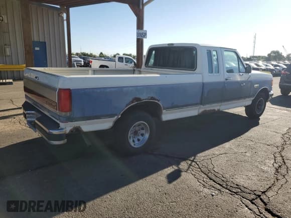 ✅ 1990 Ford F-150 • VIN: 1FTEX15N8LKA78305 • Лот: 63533705. Опубликован ранее на Copart с пробегом 10 894 миль. Бесплатный доступ к архиву аукционных продаж из США и подробный отчёт об истории автомобиля на DreamBid. Изображение 3.