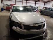 ✅ 2012 Kia Optima EX • VIN: 5XXGN4A74CG060854 • Lot: 92096325. Wystawiony na Copart z przebiegiem 147 185 mil. Bezpłatny archiwum sprzedaży aukcyjnych z USA i szczegółowy raport historii pojazdu na DreamBid. Zdjęcie 5.