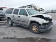 ✅ 2005 Chevrolet Suburban Z71 • VIN: 3GNFK16Z85G175820 • Lot: 43075693. Wystawiony na IAAI z przebiegiem 264 040 mil. Bezpłatny archiwum sprzedaży aukcyjnych z USA i szczegółowy raport historii pojazdu na DreamBid. Zdjęcie 1.
